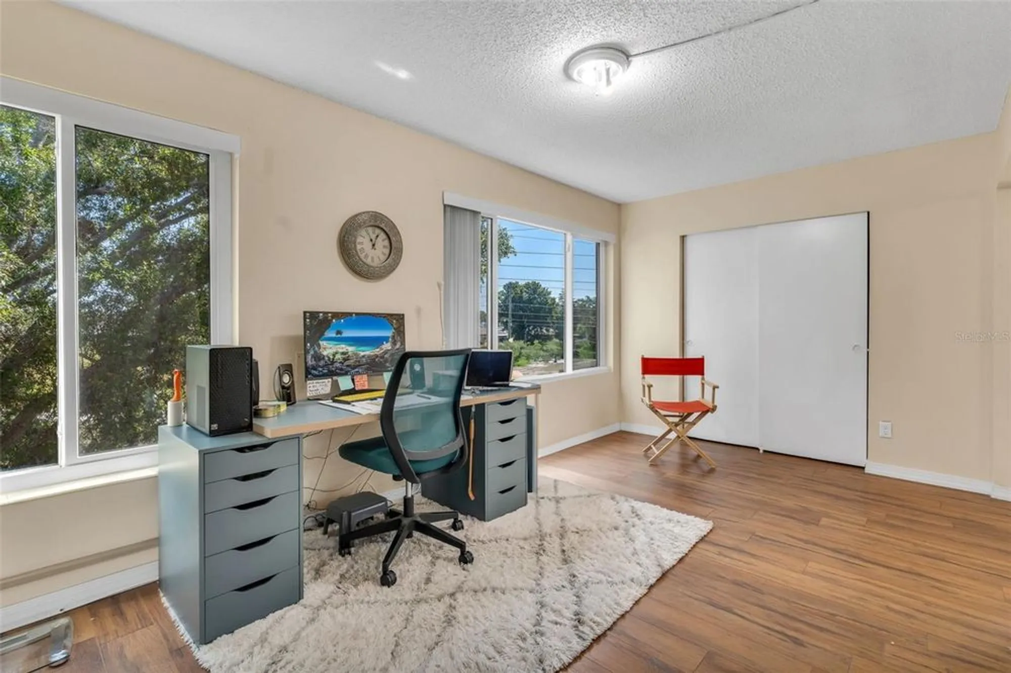 Property Slideshow image 13 of 29 | 2458 columbia dr 84, Clearwater, FL, 33763
