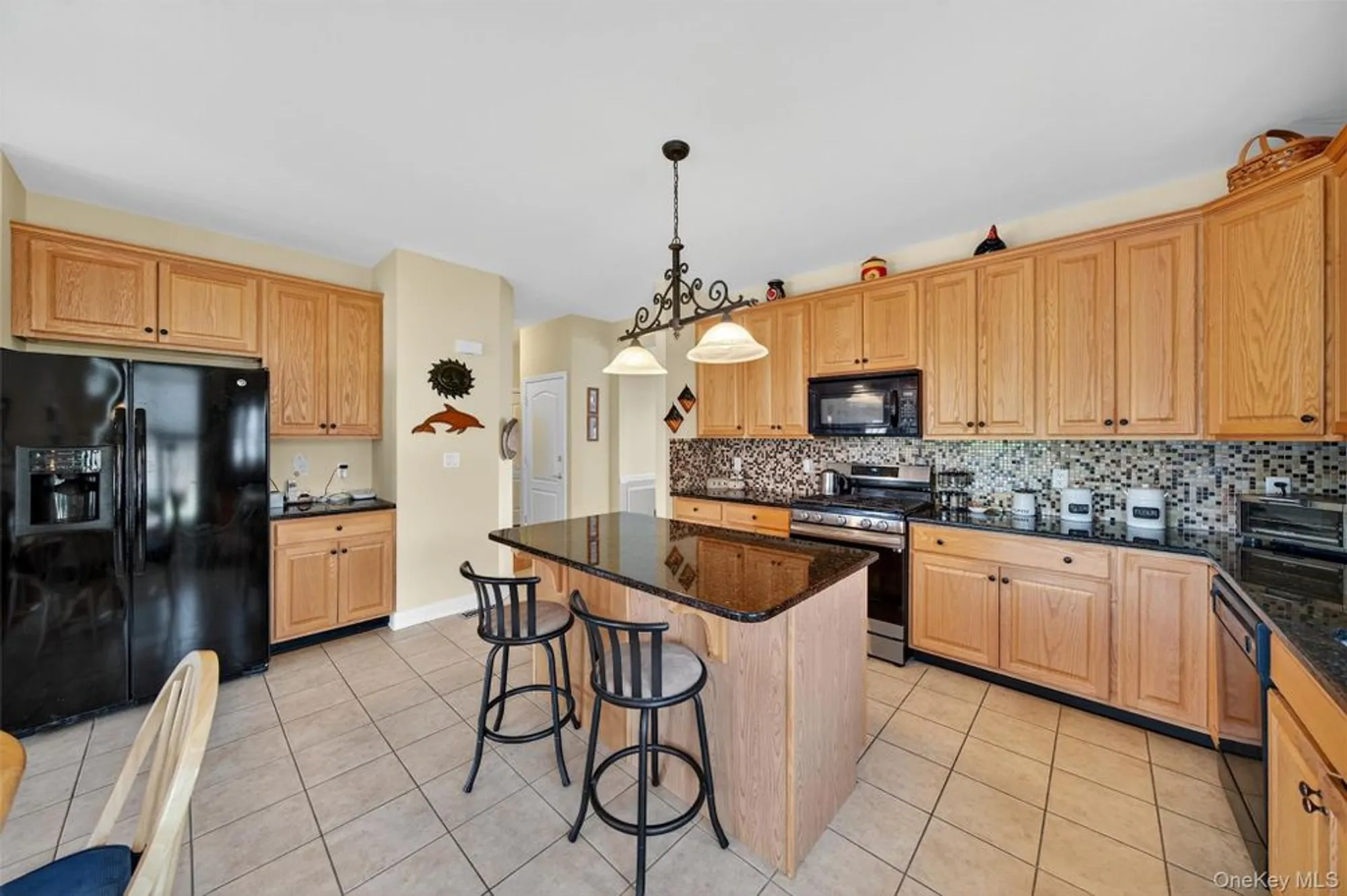 Property Slideshow image 13 of 35 | 24 juniper cir, Middletown, NY, 10940