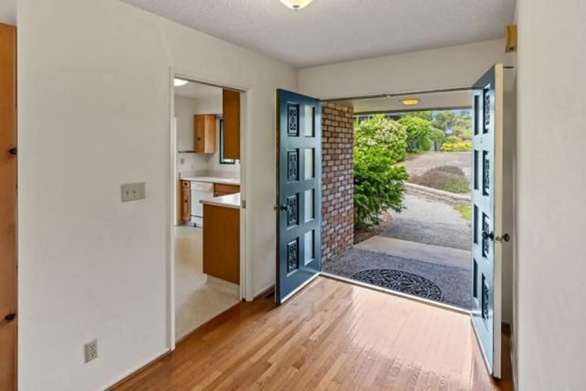 Property Slideshow image 3 of 36 | 254 del mesa carmel, Carmel, CA, 93923