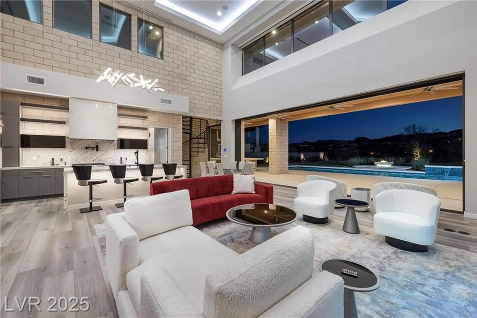 Property Slideshow image 8 of 65 | 37 reflection shores ln, Henderson, NV, 89011