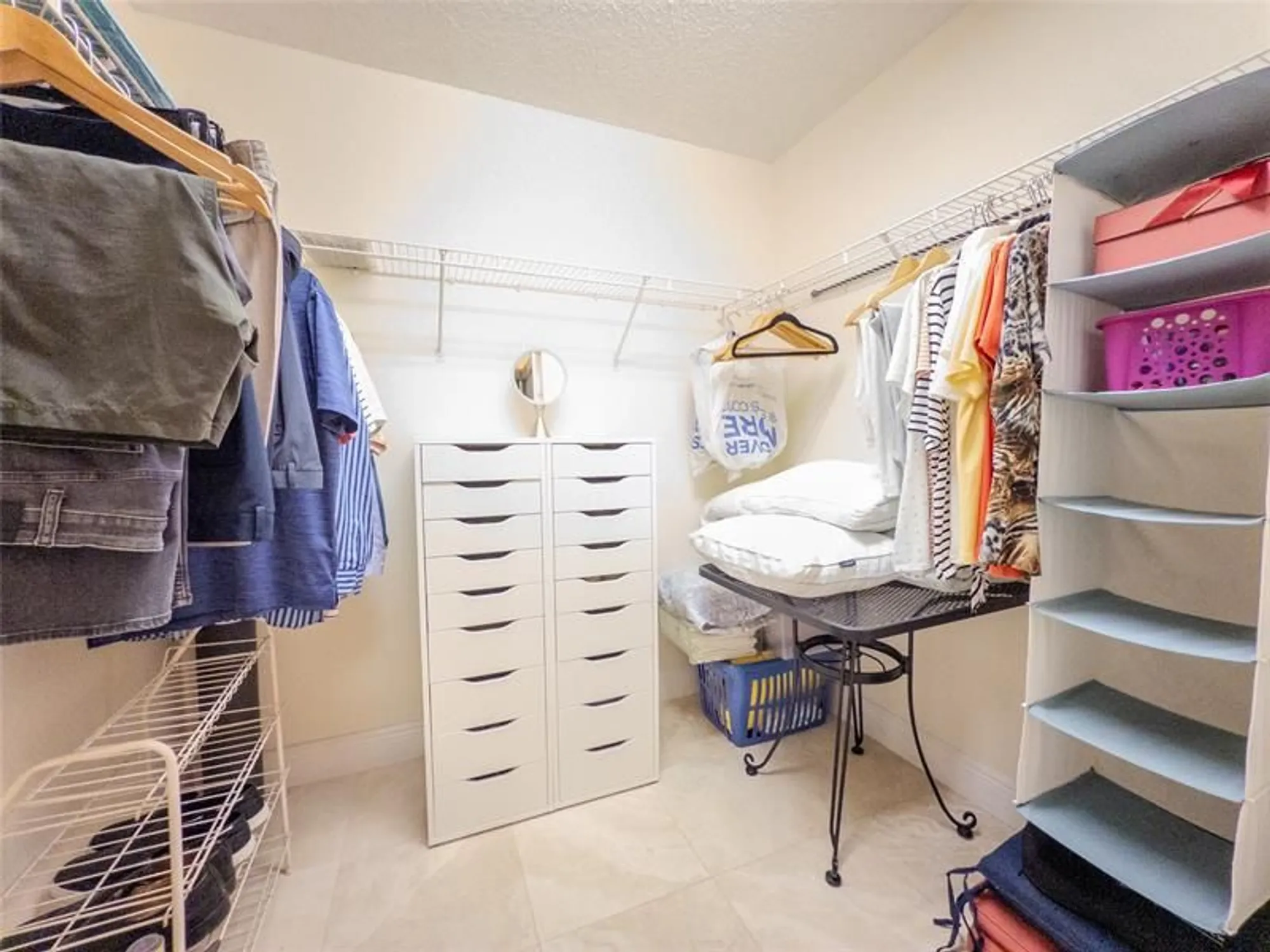 Property Slideshow image 20 of 40 | 901 sw 141st ave apt 301, Pembroke Pines, FL, 33027