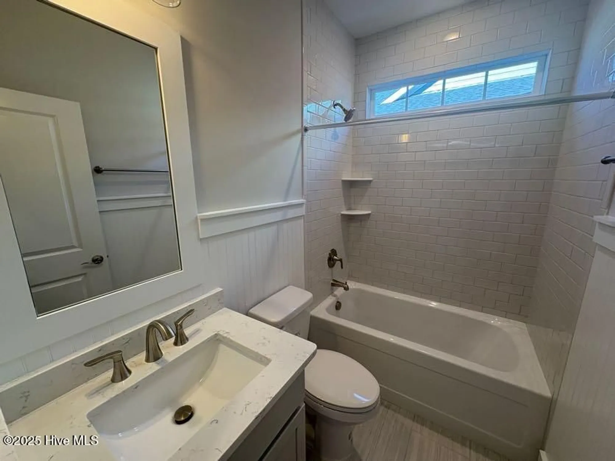 Property Slideshow image 30 of 34 | 335 longhill dr, Wilmington, NC, 28412