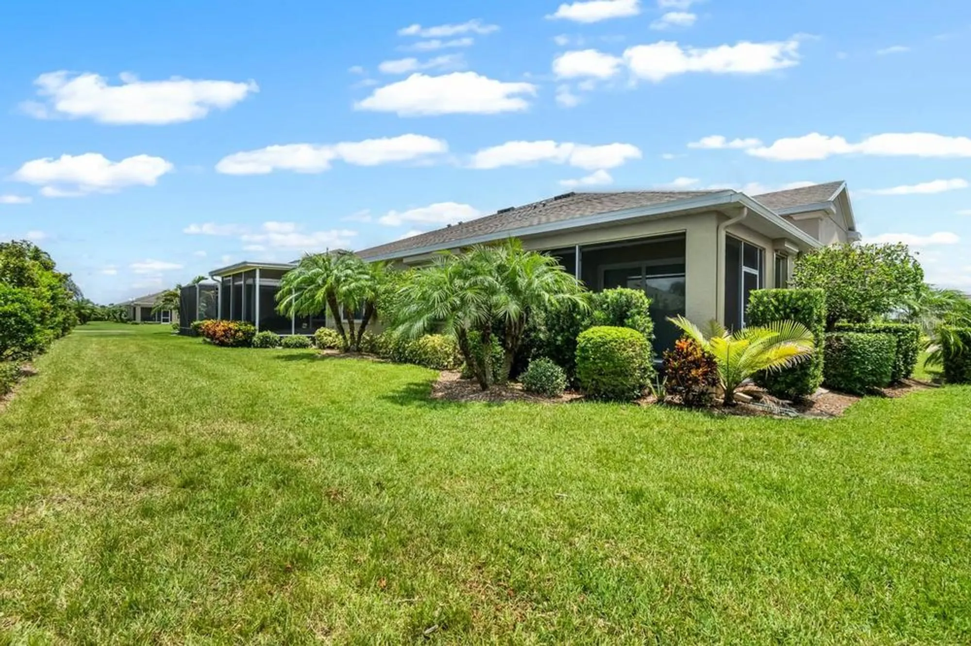 Property Slideshow image 29 of 60 | 809 chipper dr, Sun City Center, FL, 33573