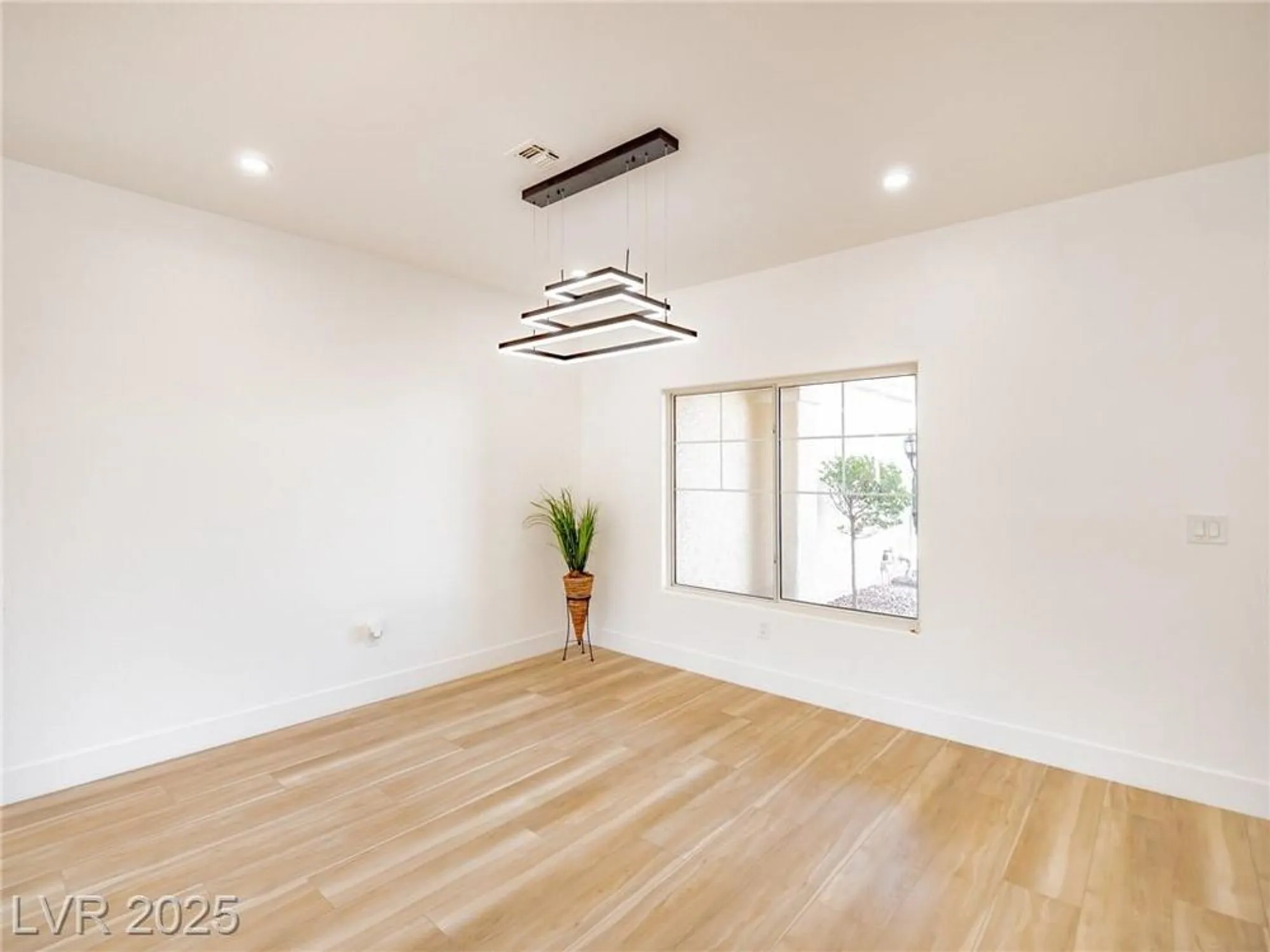 Property Slideshow image 10 of 43 | 2537 terrytown ave, Henderson, NV, 89052