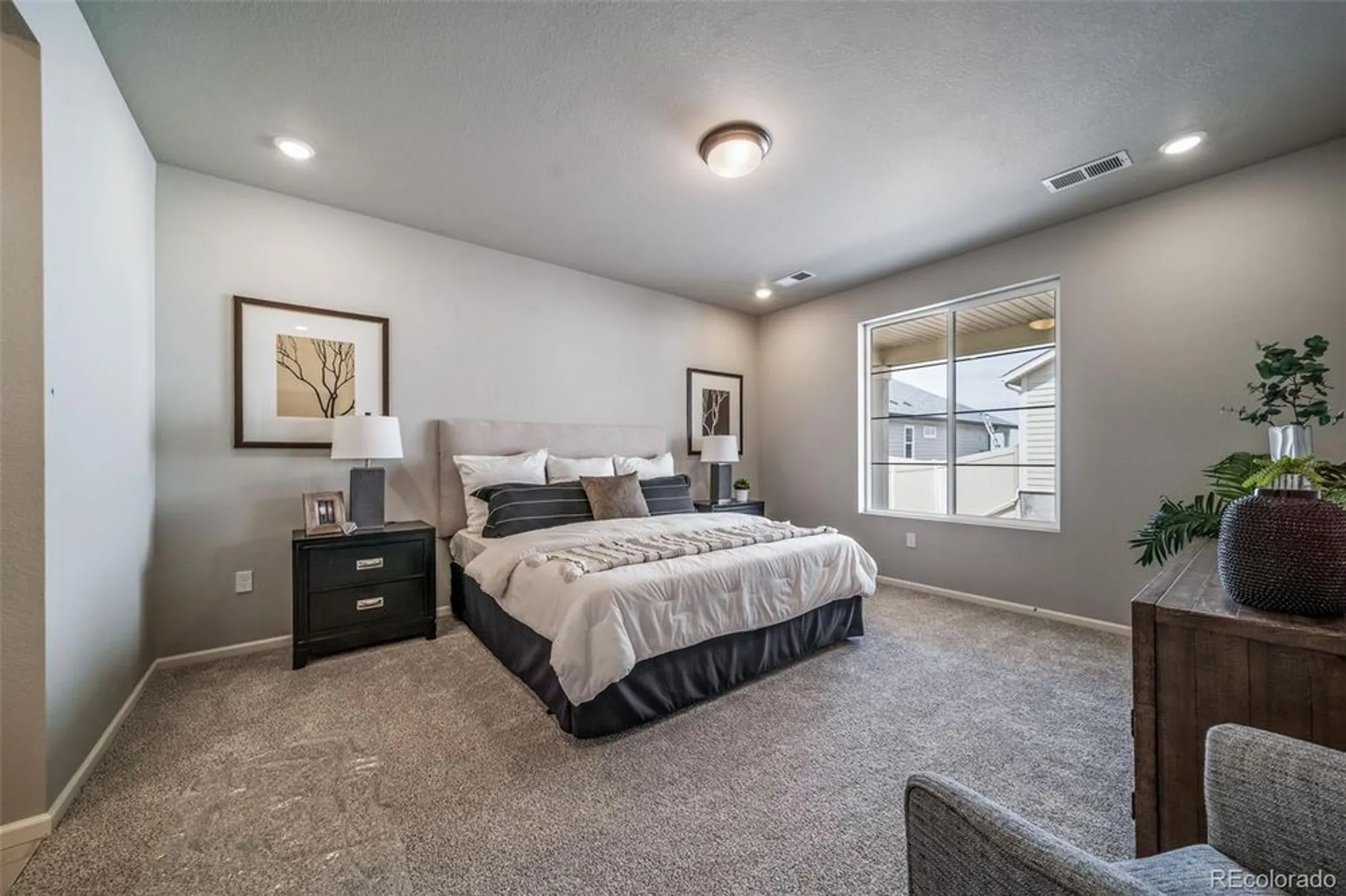 Property Slideshow image 20 of 29 | 21845 e 51st dr, Aurora, CO, 80019