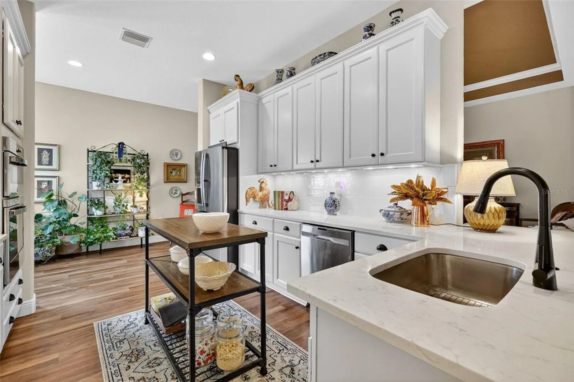 Property Slideshow image 20 of 73 | 8464 bridgeport bay cir, Mount Dora, FL, 32757