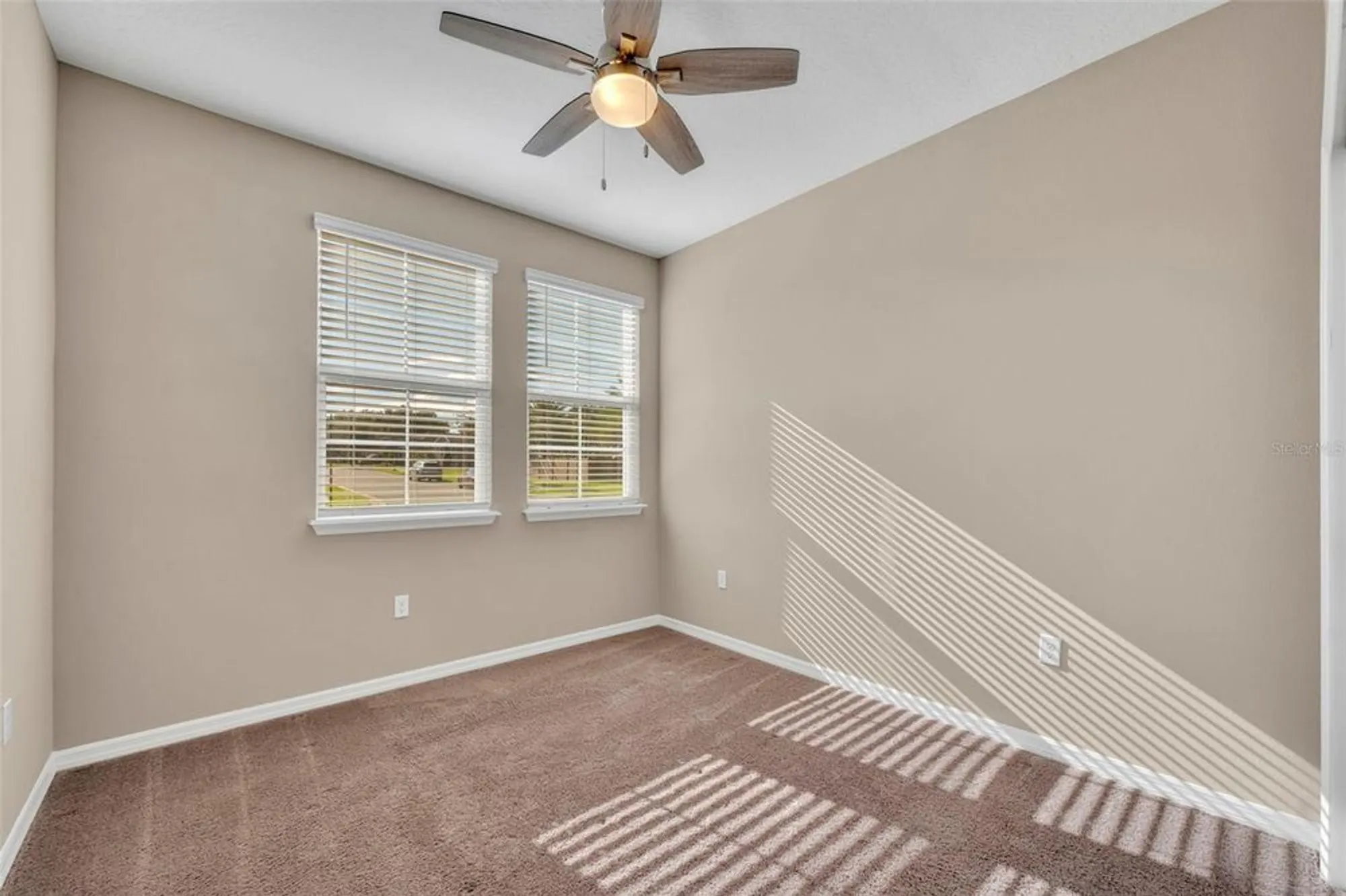 Property Slideshow image 29 of 64 | 397 alcove dr, Groveland, FL, 34736