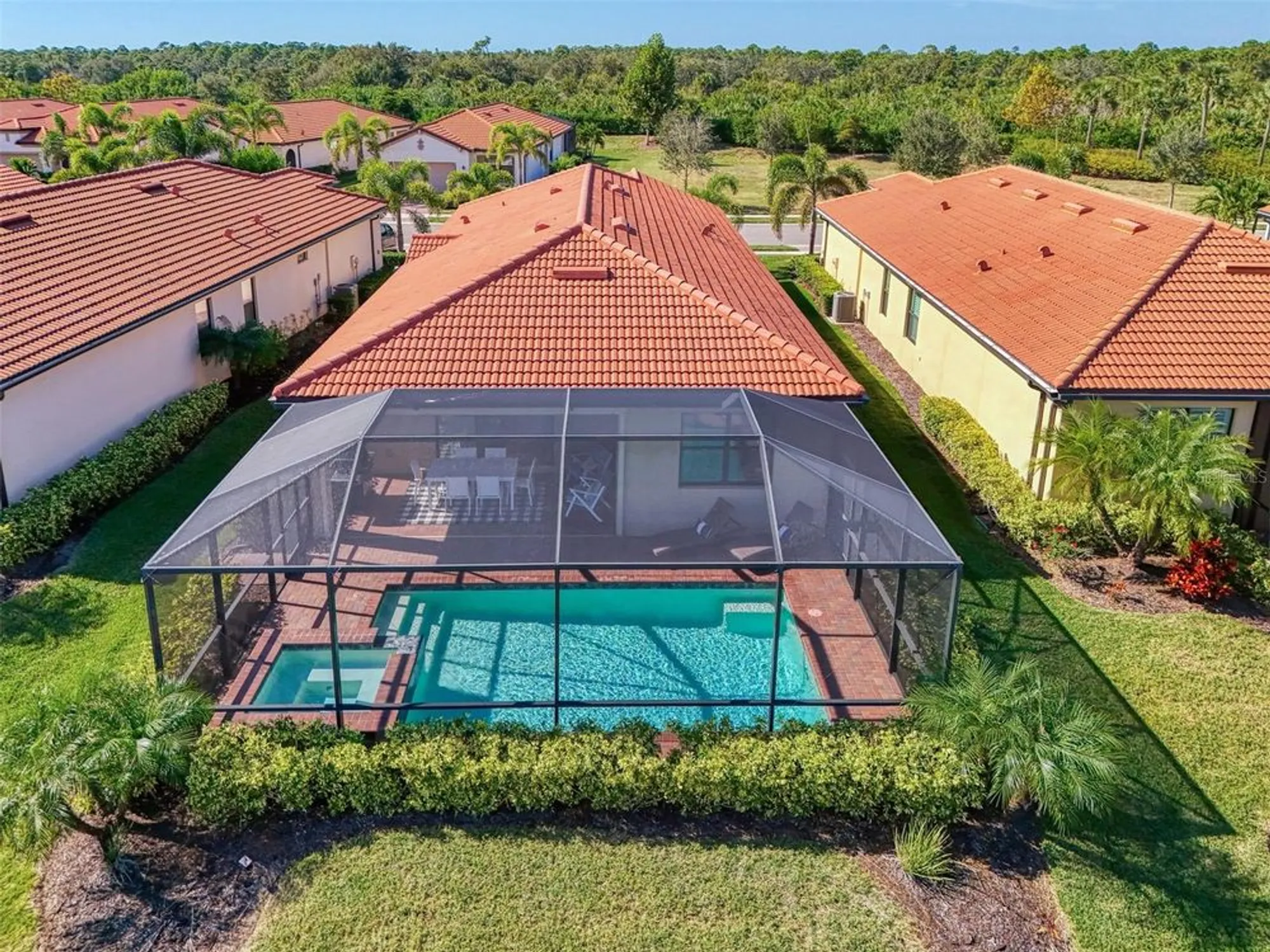 Property Slideshow image 52 of 100 | 24080 spartina dr, Venice, FL, 34293