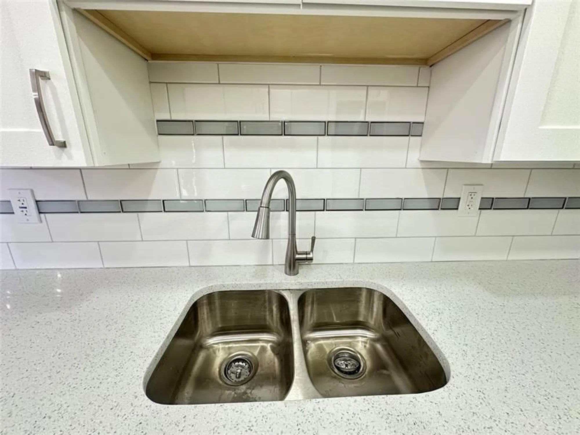 Property Slideshow image 3 of 66 | 2048 newport n # 2048, Deerfield Beach, FL, 33442