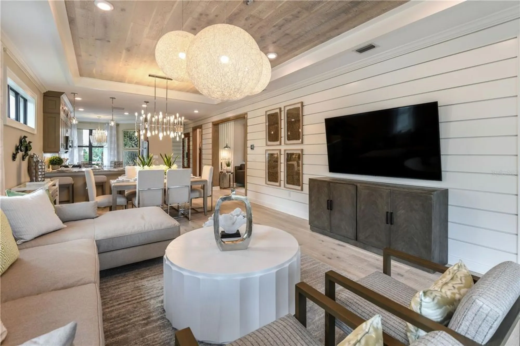 Property Slideshow image 10 of 64 | 18352 rockport pl, Lakewood Ranch, FL, 34211