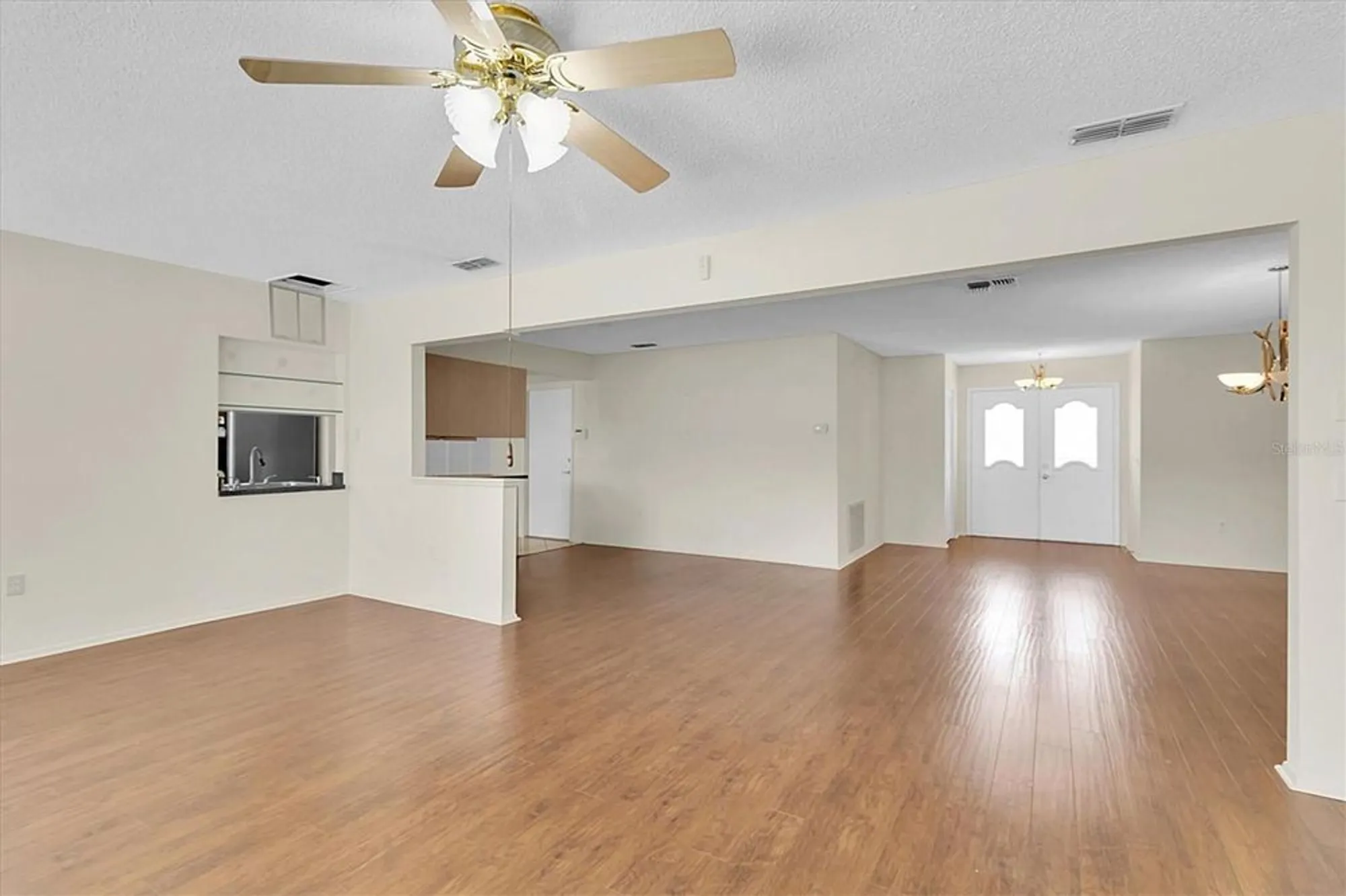 Property Slideshow image 18 of 60 | 9433 stonewall ln, New Port Richey, FL, 34655