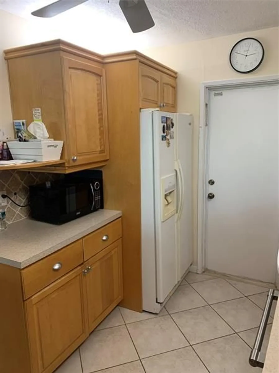 Property Slideshow image 4 of 17 | 2731 ne 14th street cswy apt 307, Pompano Beach, FL, 33062