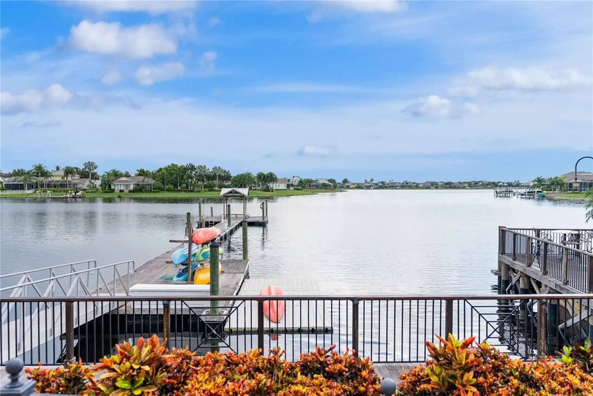 Property Slideshow image 93 of 97 | 5210 golden isles dr, Apollo Beach, FL, 33572