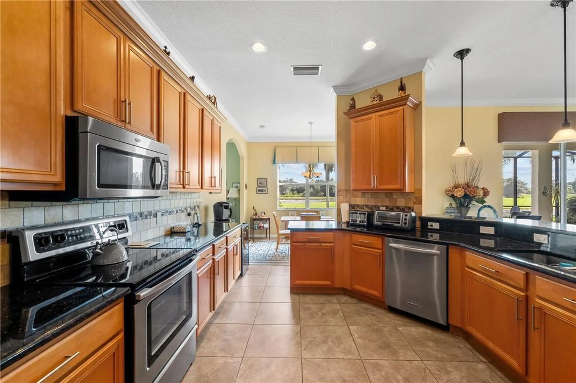 Property Slideshow image 24 of 65 | 4048 phoenician way, Winter Haven, FL, 33884