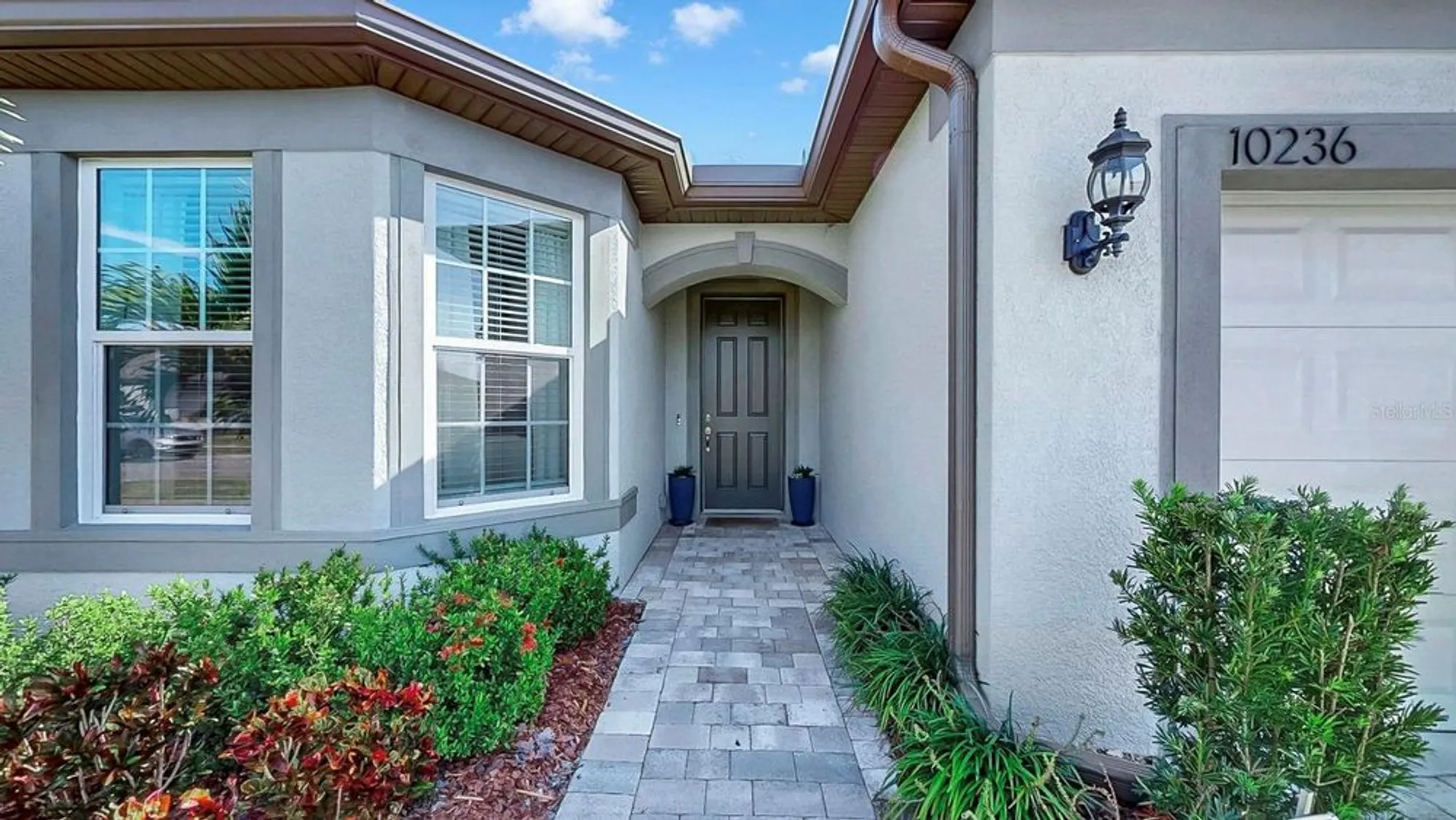 Property Slideshow image 12 of 91 | 10236 coastal shores dr, Parrish, FL, 34219