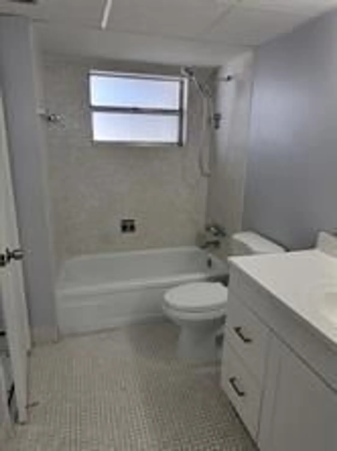 Property Slideshow image 11 of 11 | 2801 nw 47th ter 403b, Lauderdale Lakes, FL, 33313