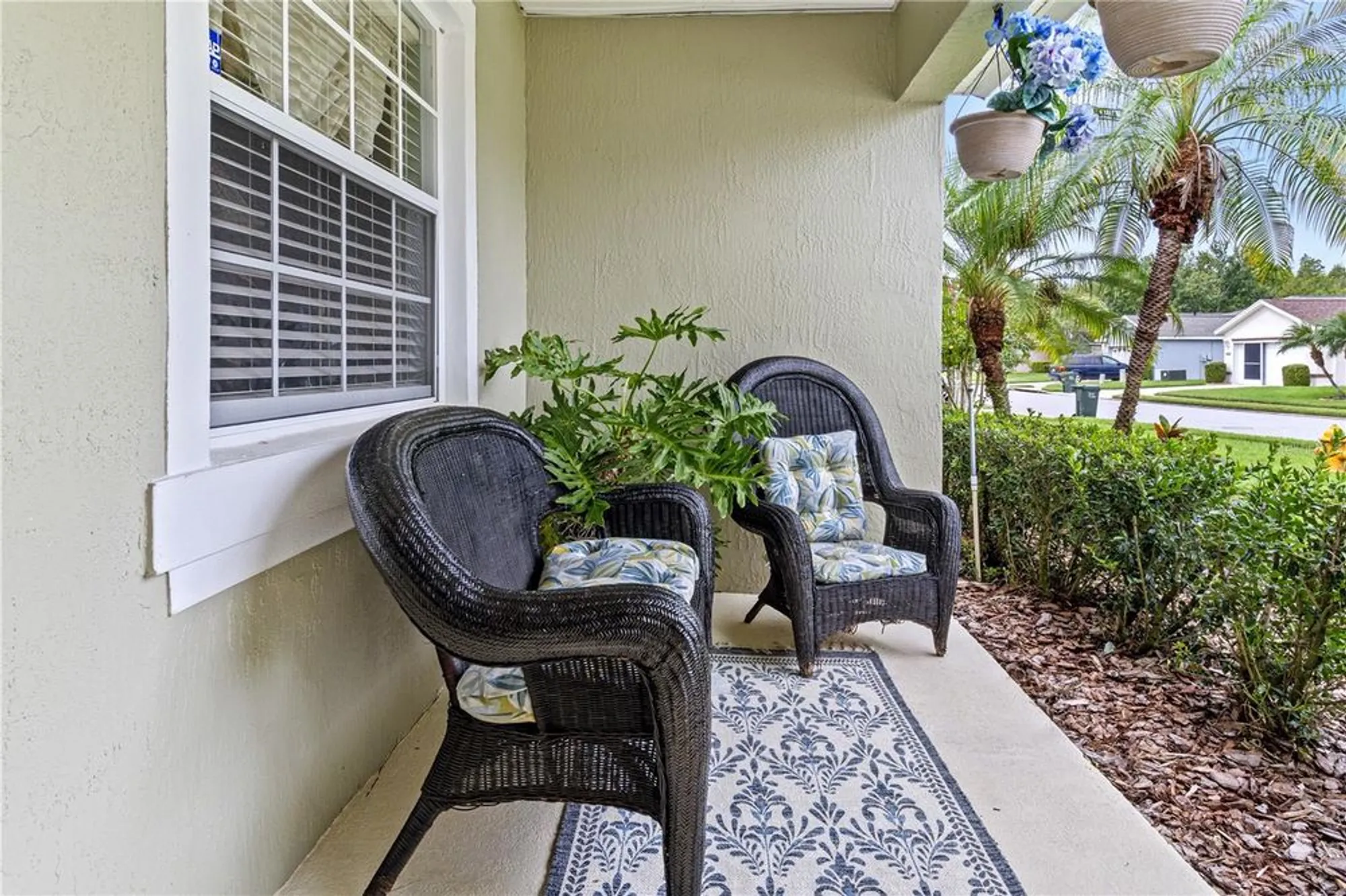 Property Slideshow image 3 of 40 | 3102 bellflower way, Lakeland, FL, 33811
