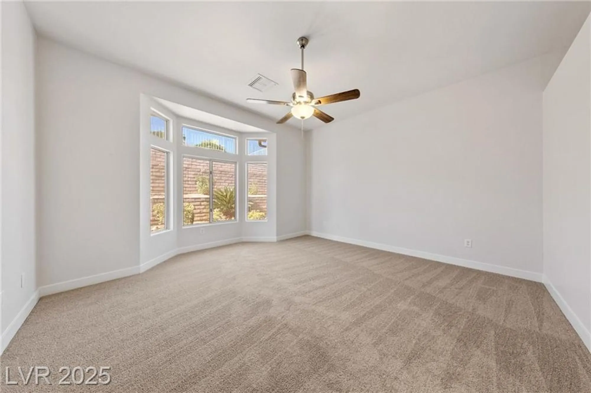 Property Slideshow image 11 of 15 | 3033 bonnie rock dr, Las Vegas, NV, 89134