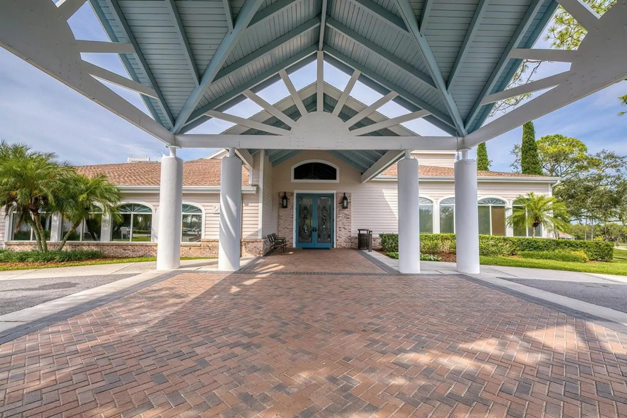 Property Slideshow image 45 of 72 | 6517 ocean pines ln, Spring Hill, FL, 34606