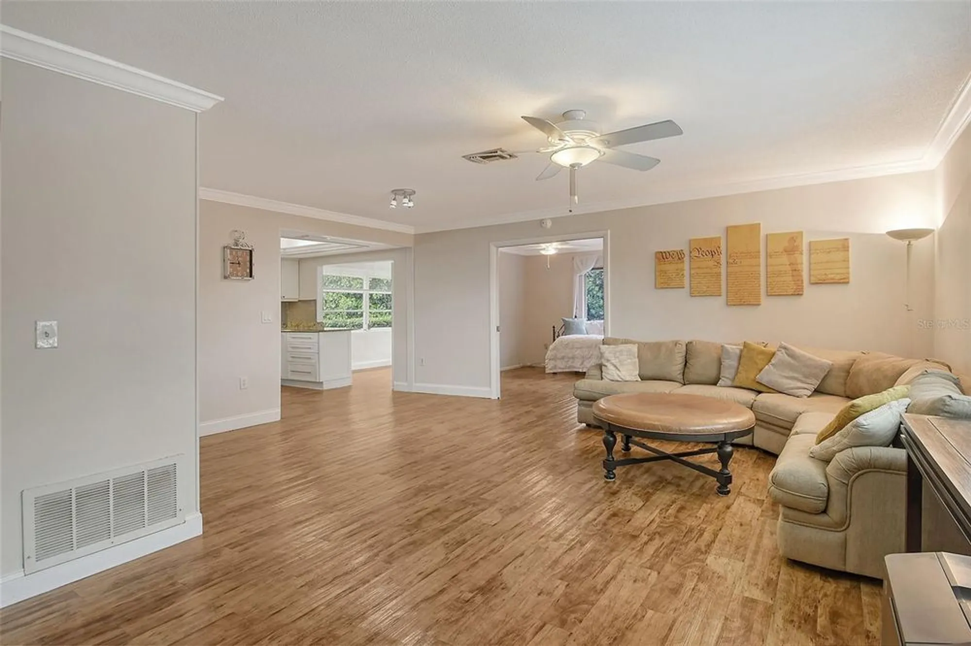 Property Slideshow image 8 of 35 | 2325 riverbluff pkwy # v247, Sarasota, FL, 34231