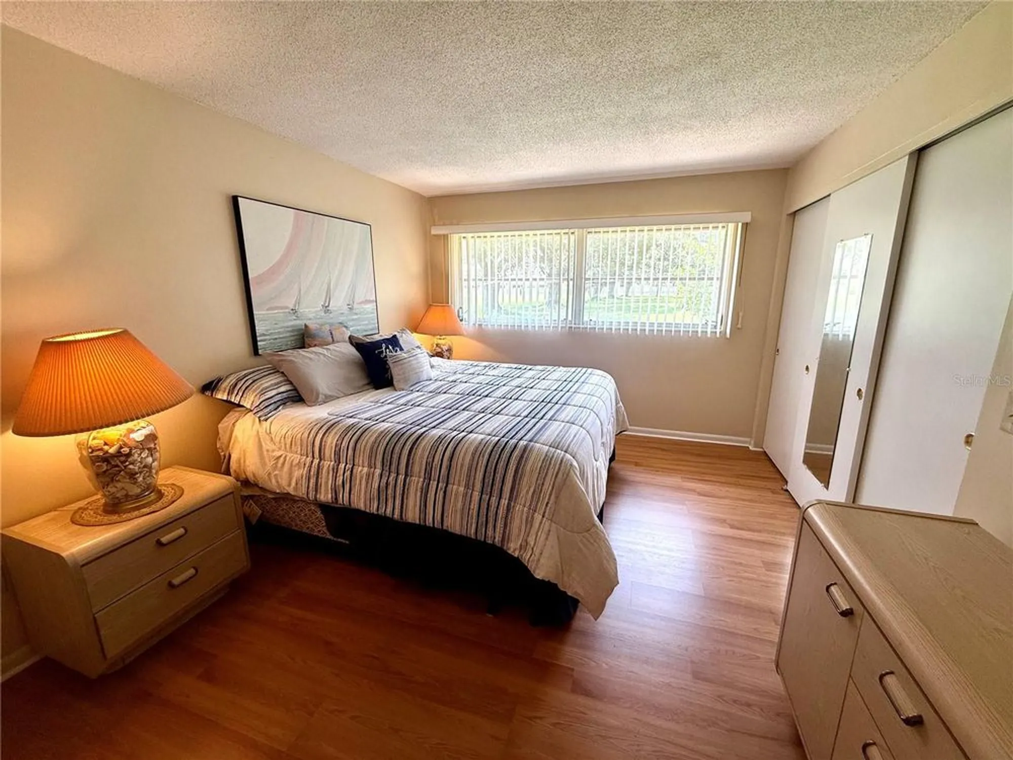 Property Slideshow image 12 of 42 | 8215 burgundy dr n # 8215, Pinellas Park, FL, 33781