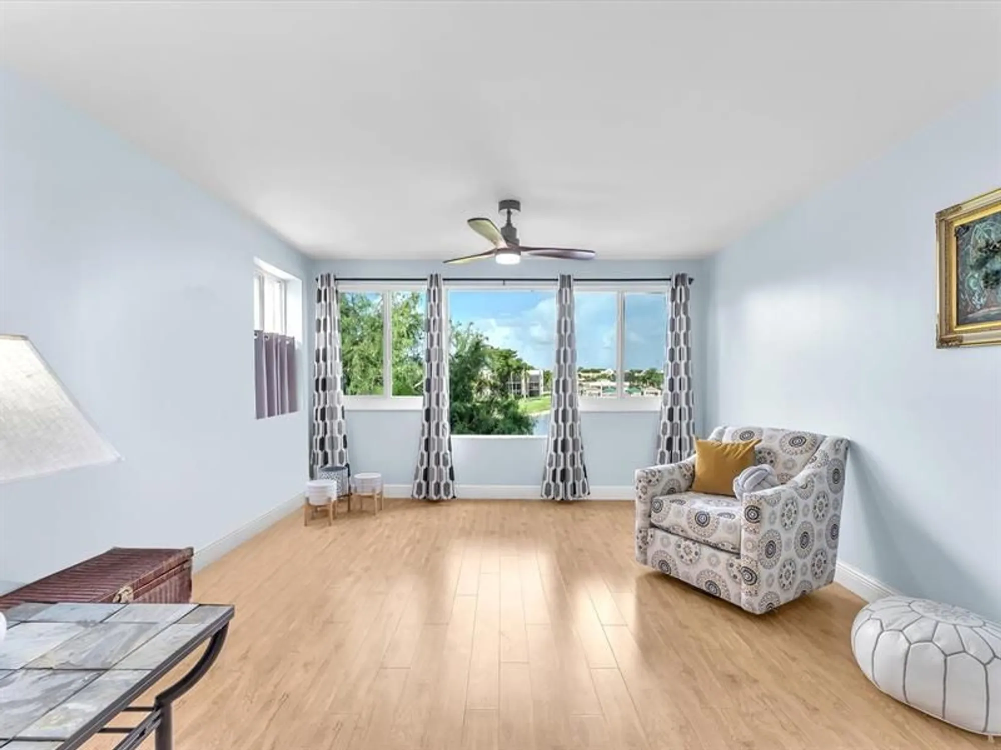 Property Slideshow image 9 of 24 | 7302 s devon dr 307, Tamarac, FL, 33321