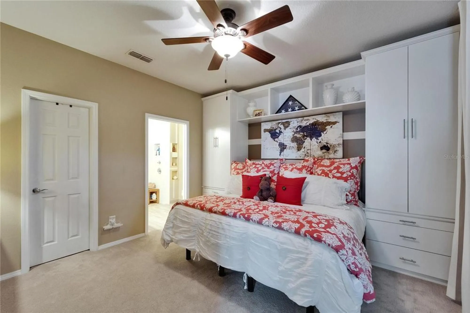Property Slideshow image 33 of 93 | 5646 sunset falls dr, Apollo Beach, FL, 33572