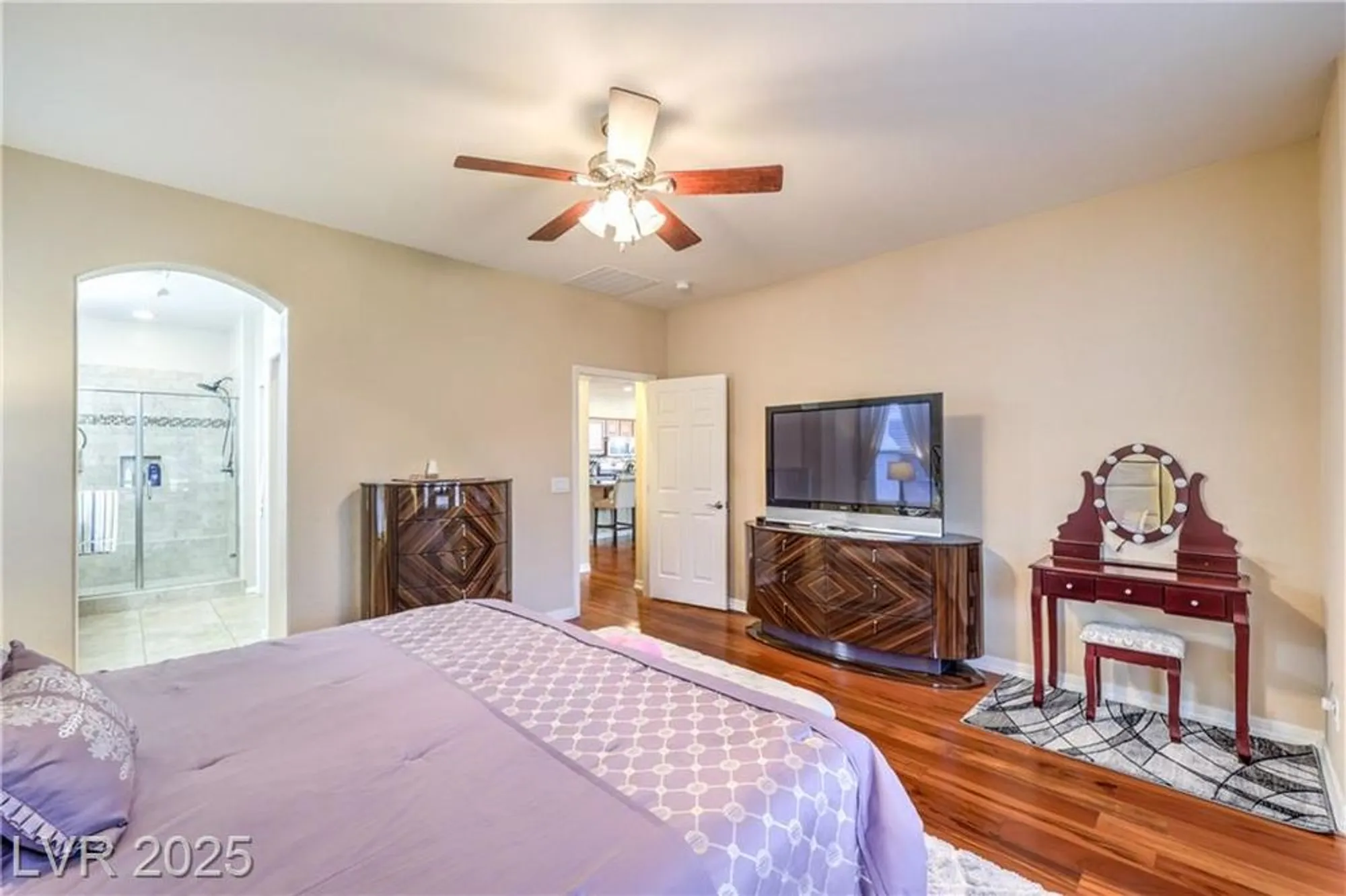 Property Slideshow image 17 of 44 | 3740 corte bella hills ave, North Las Vegas, NV, 89081
