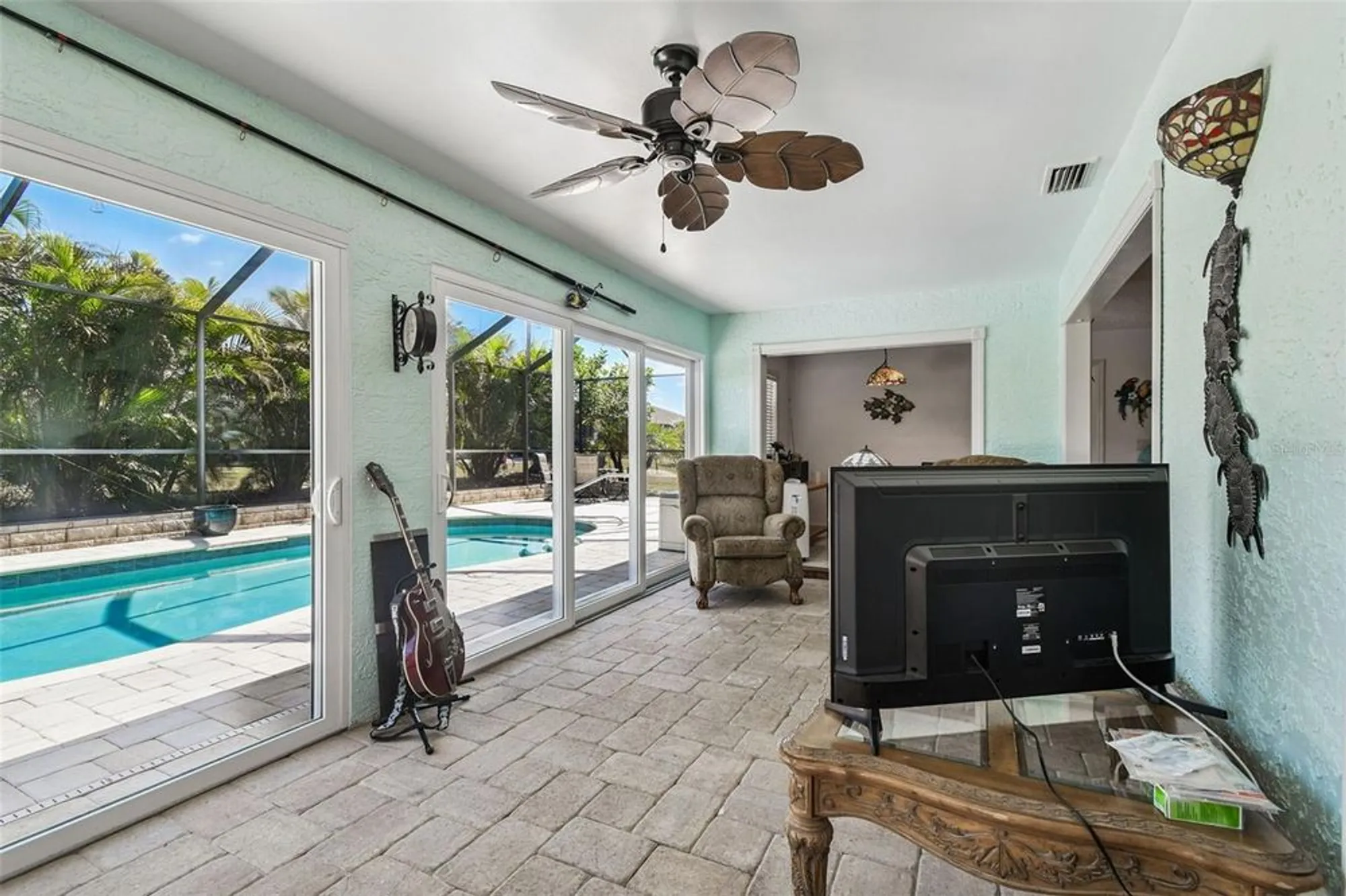 Property Slideshow image 30 of 62 | 706 plumbrook rd, Sun City Center, FL, 33573