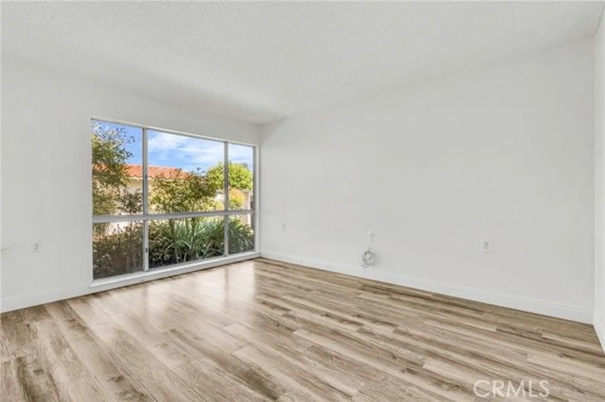 Property Slideshow image 13 of 20 | 2197 via mariposa e unit e b, Laguna Woods, CA, 92637