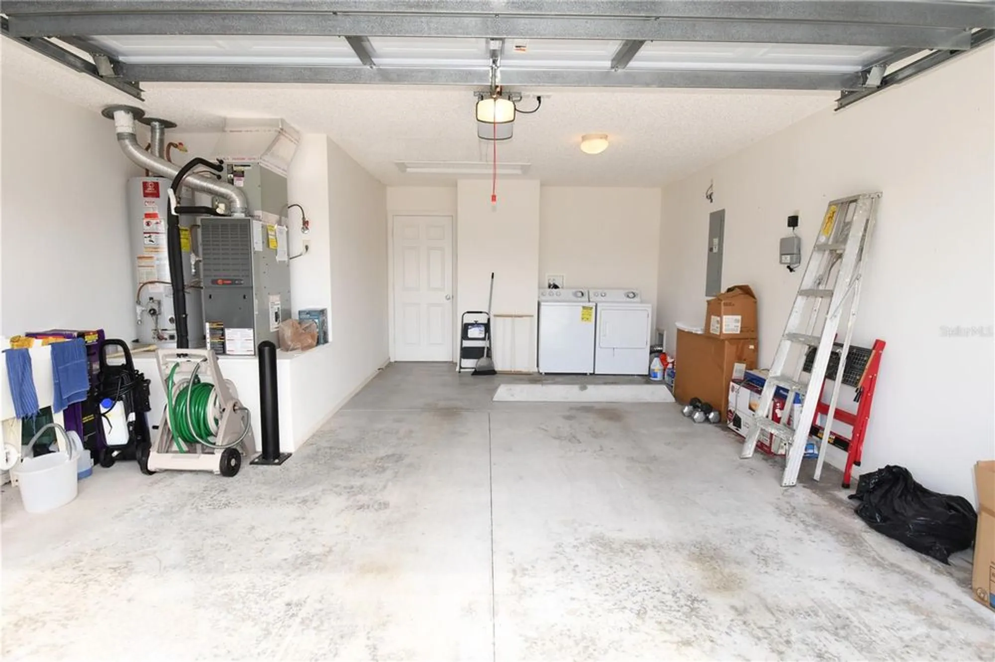 Property Slideshow image 15 of 19 | 2369 travis pl, The Villages, FL, 32162