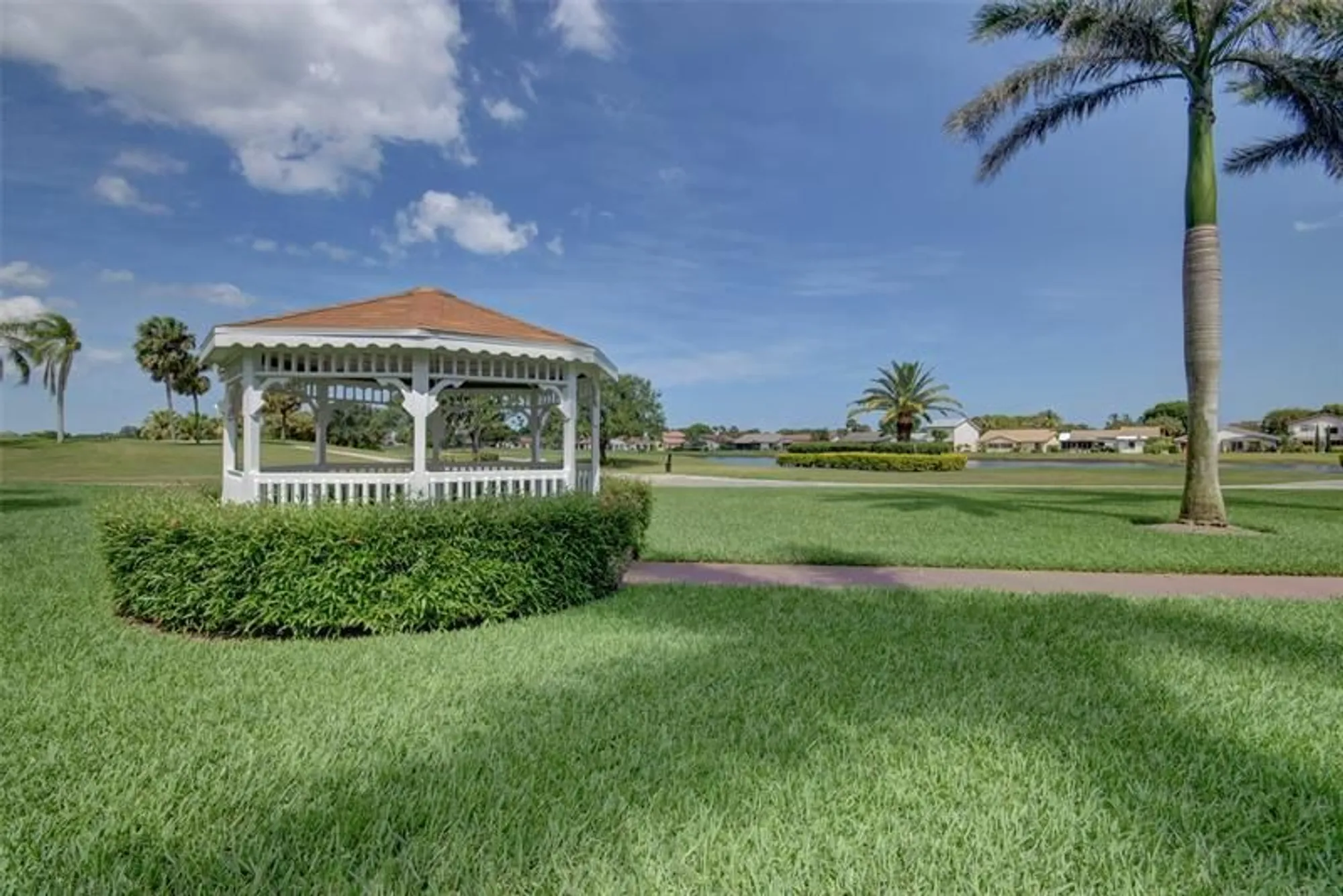 Property Slideshow image 59 of 75 | 6422 aspen glen cir # 206, Boynton Beach, FL, 33437