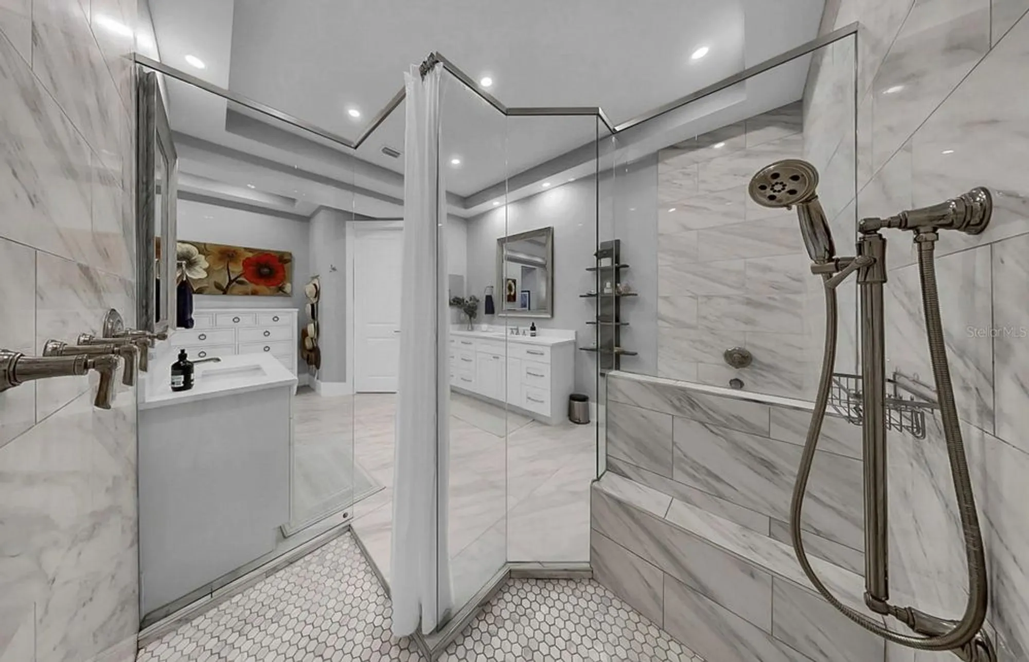 Property Slideshow image 32 of 100 | 701 pinckney dr, Apollo Beach, FL, 33572