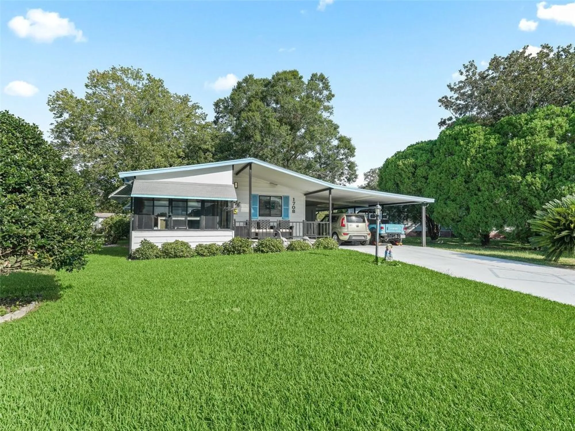 Property Slideshow image 37 of 37 | 1708 lauren ln, Lady Lake, FL, 32159