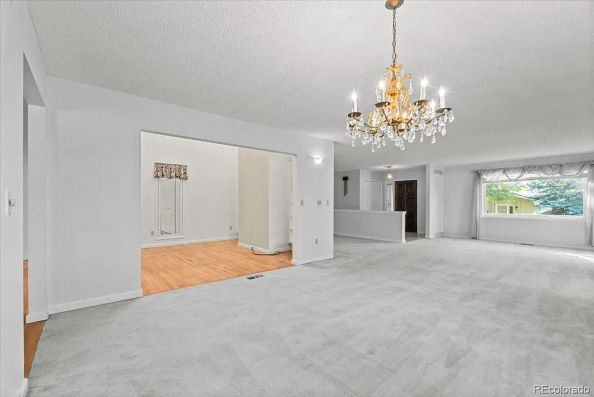 Property Slideshow image 9 of 30 | 51 douglas dr, Broomfield, CO, 80020