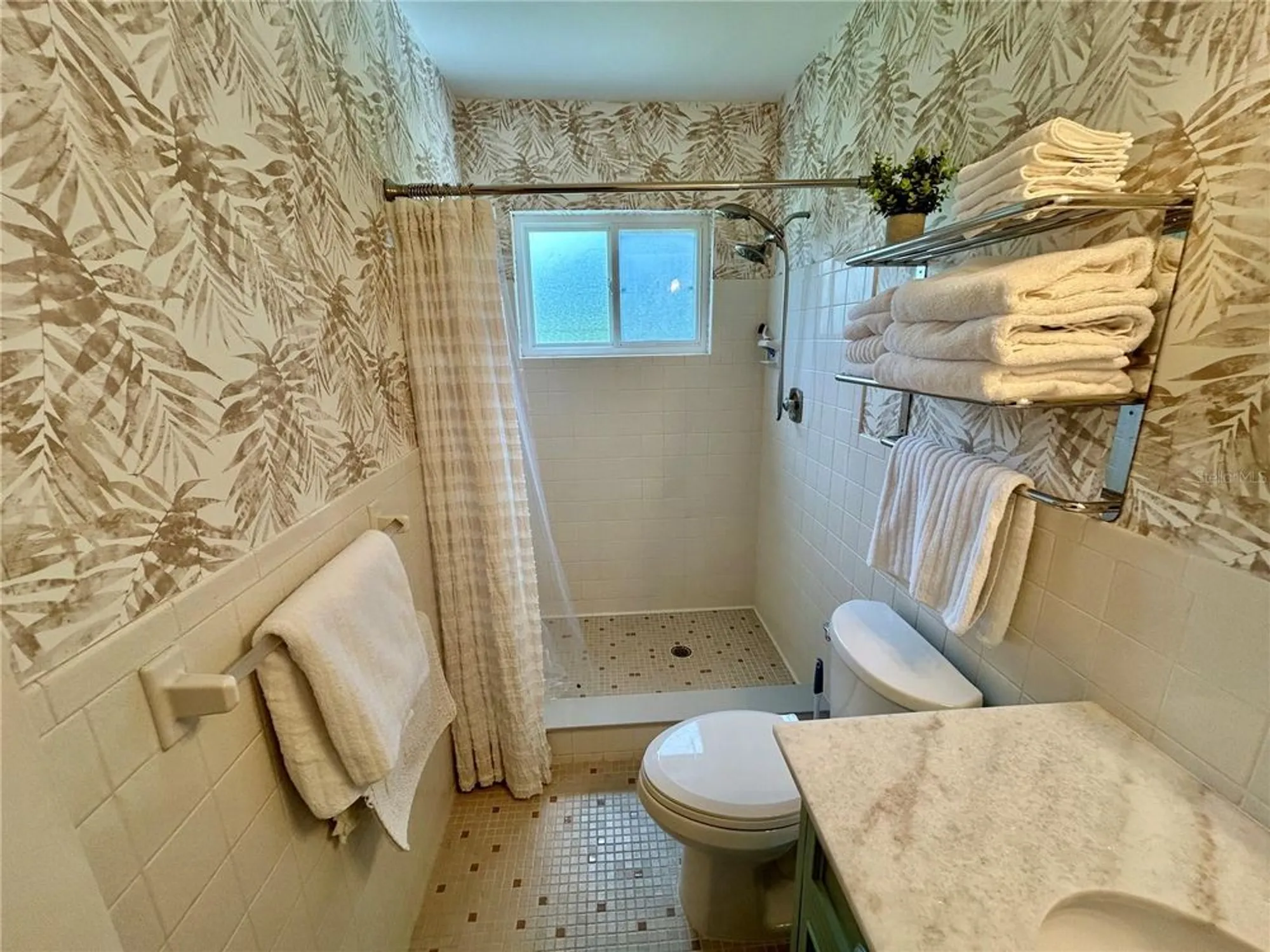 Property Slideshow image 23 of 51 | 2461 rhodesian dr apt 45, Clearwater, FL, 33763