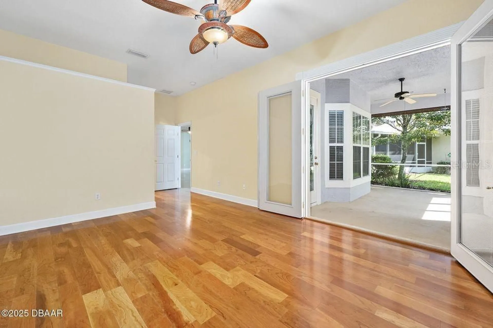 Property Slideshow image 22 of 70 | 3132 connemara dr, Ormond Beach, FL, 32174