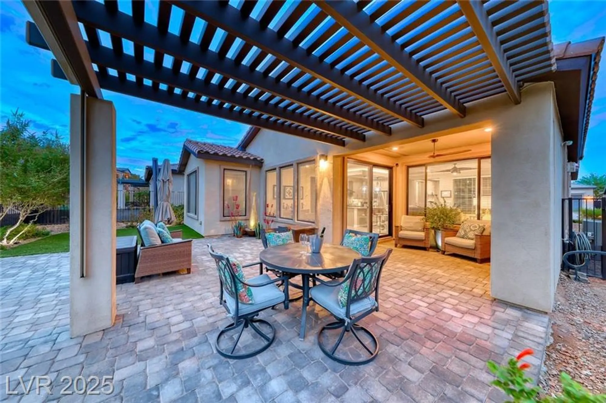 Property Slideshow image 31 of 54 | 13 stone yucca ct, Henderson, NV, 89011