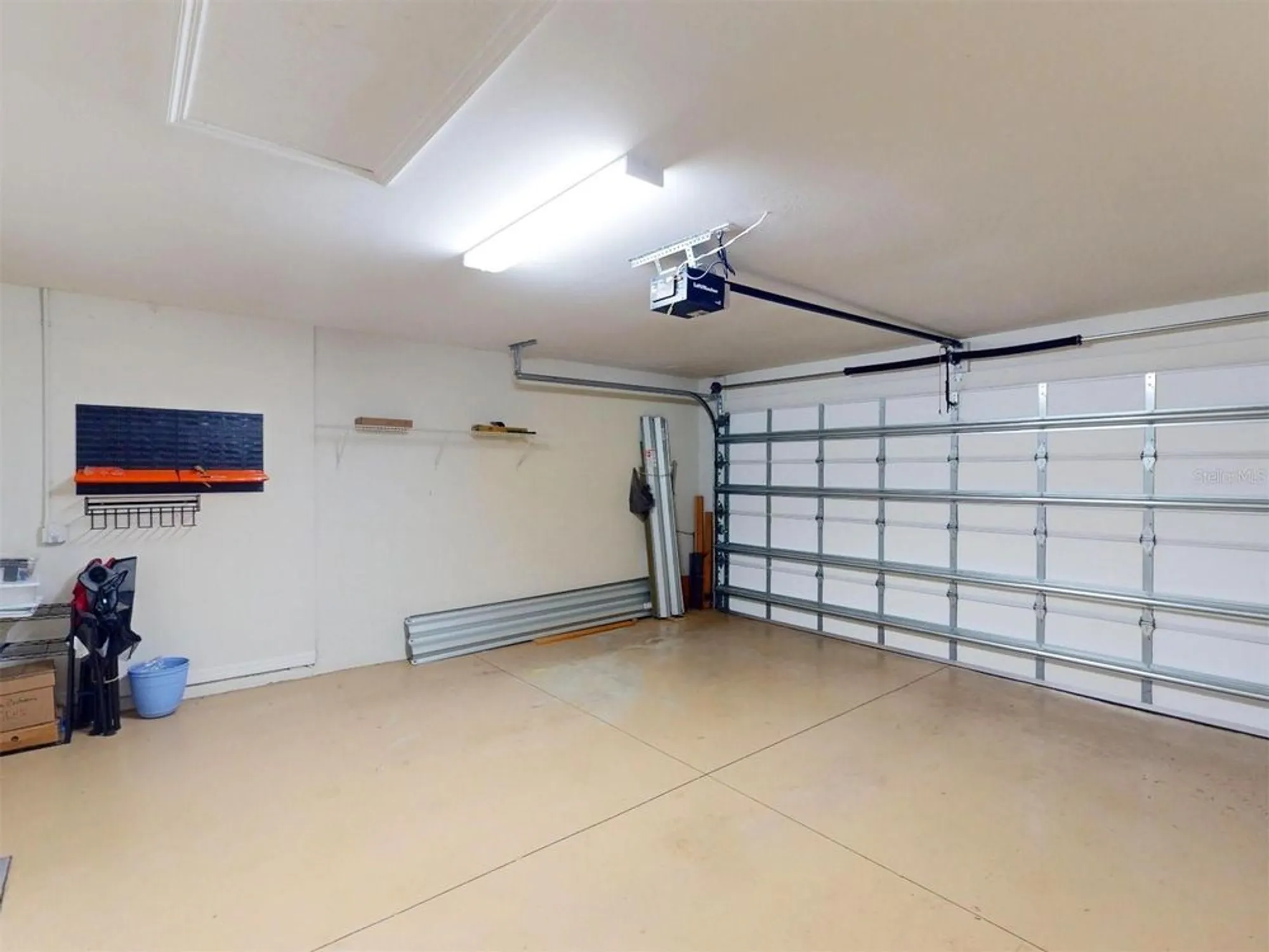 Property Slideshow image 67 of 98 | 2444 daisy dr, North Port, FL, 34289