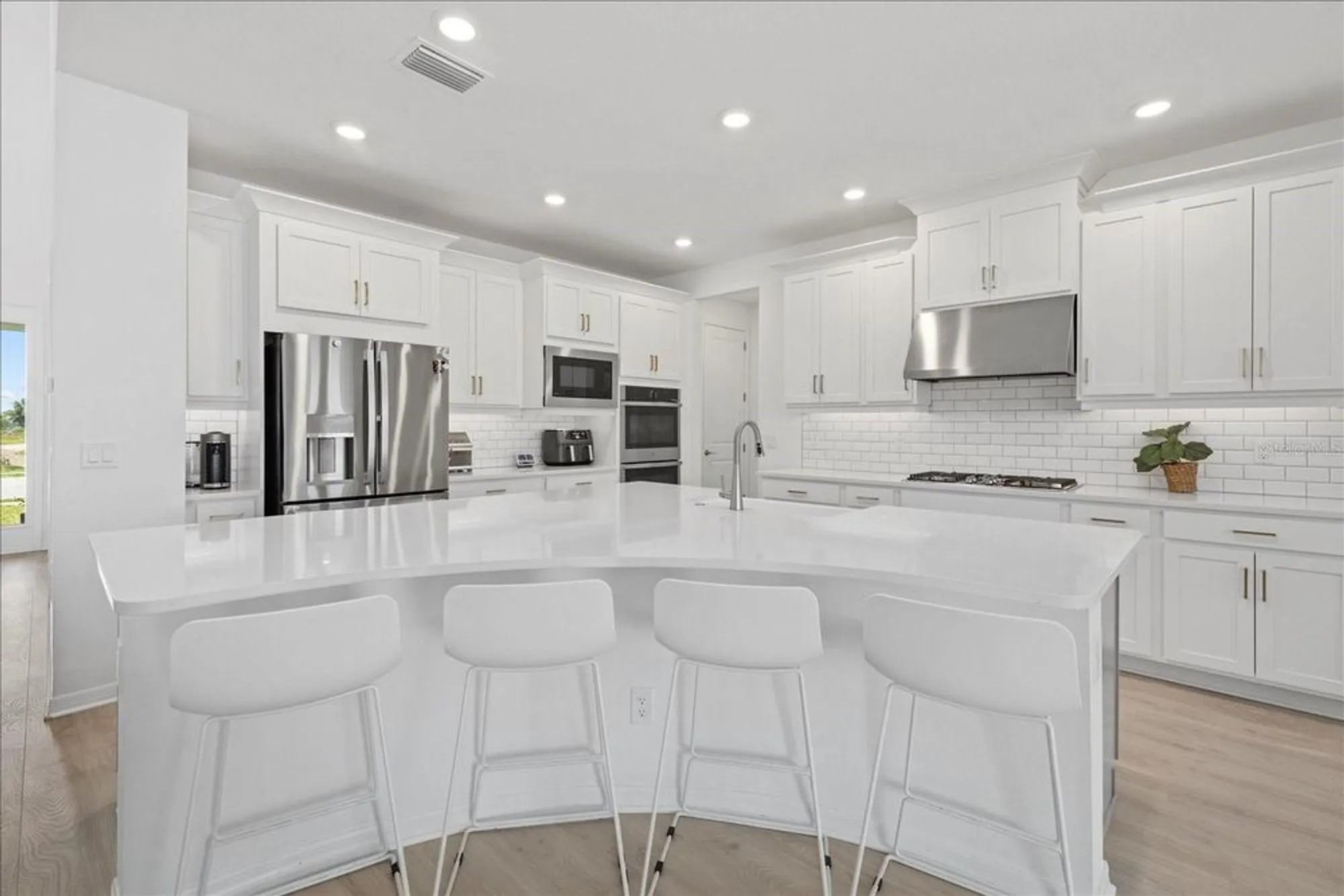 Property Slideshow image 3 of 52 | 4423 pond brook ct, Bradenton, FL, 34211