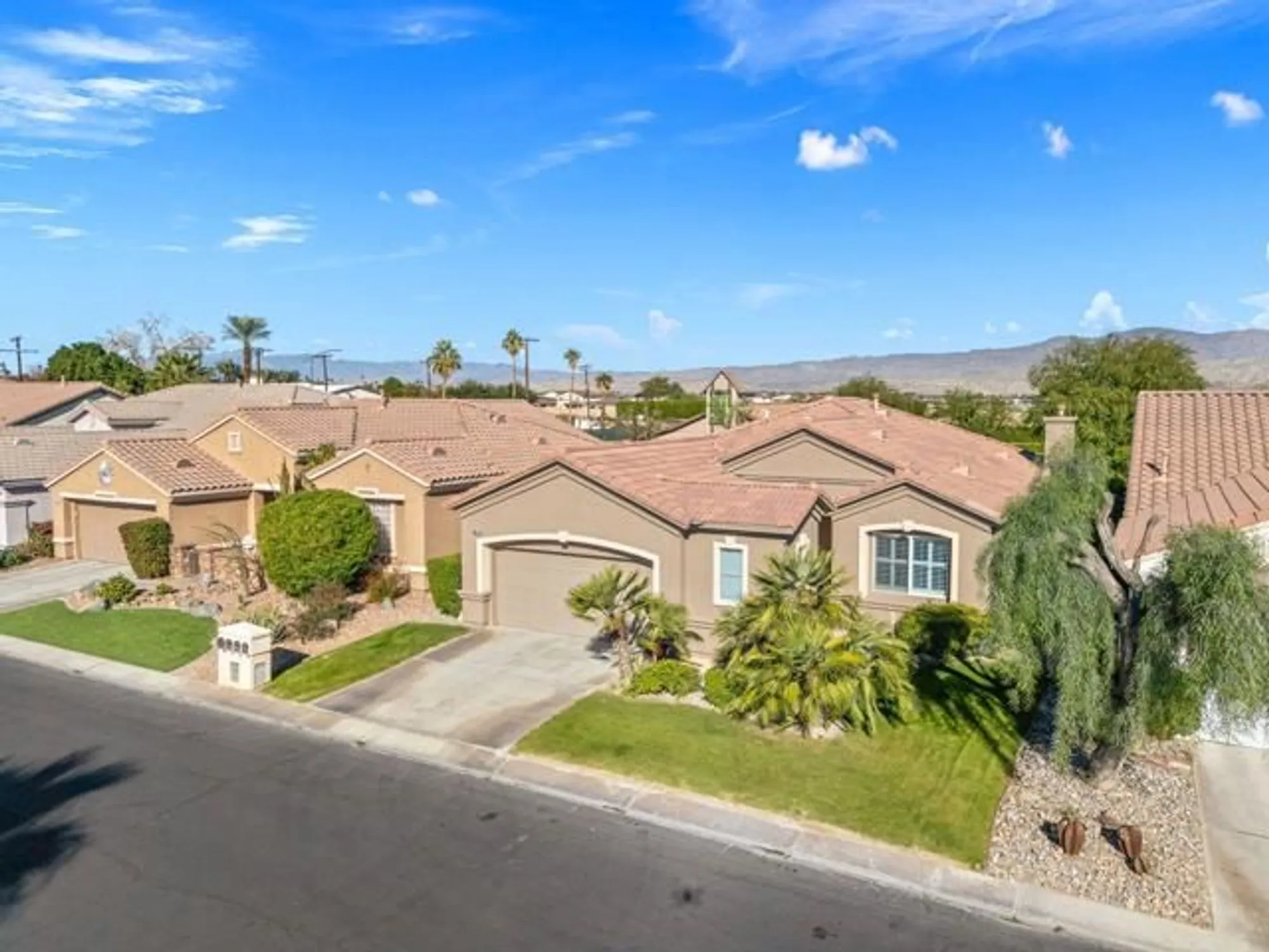 Property Slideshow image 38 of 50 | 80578 hoylake dr, Indio, CA, 92201