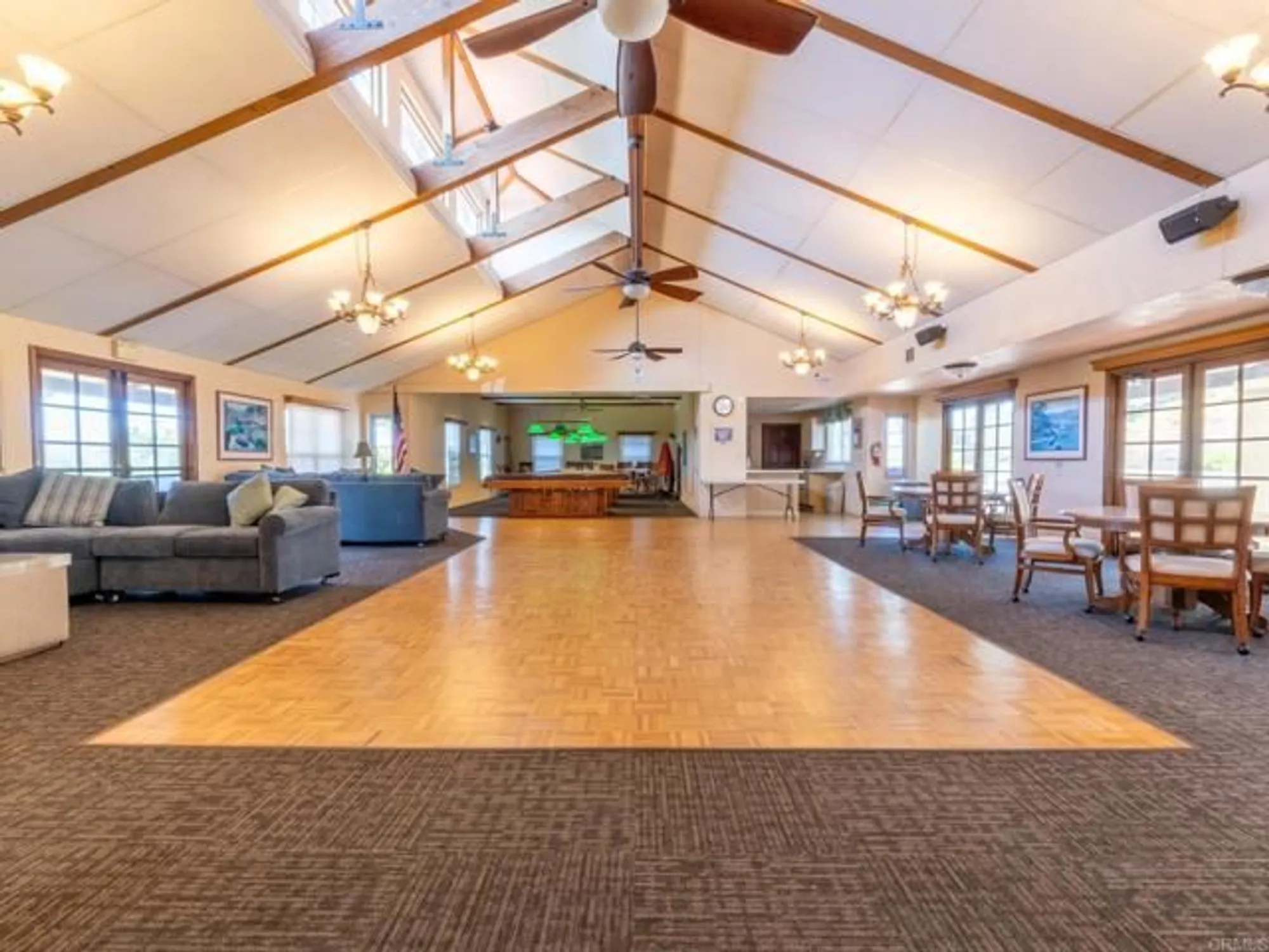 Property Slideshow image 29 of 37 | 2289 bryant dr, Carlsbad, CA, 92008