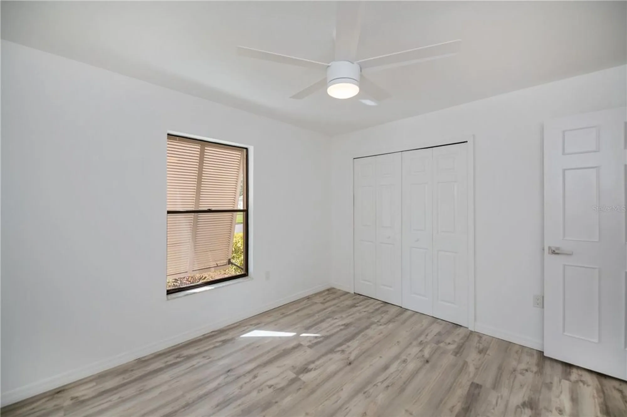 Property Slideshow image 29 of 58 | 425 cypress forest dr, Englewood, FL, 34223