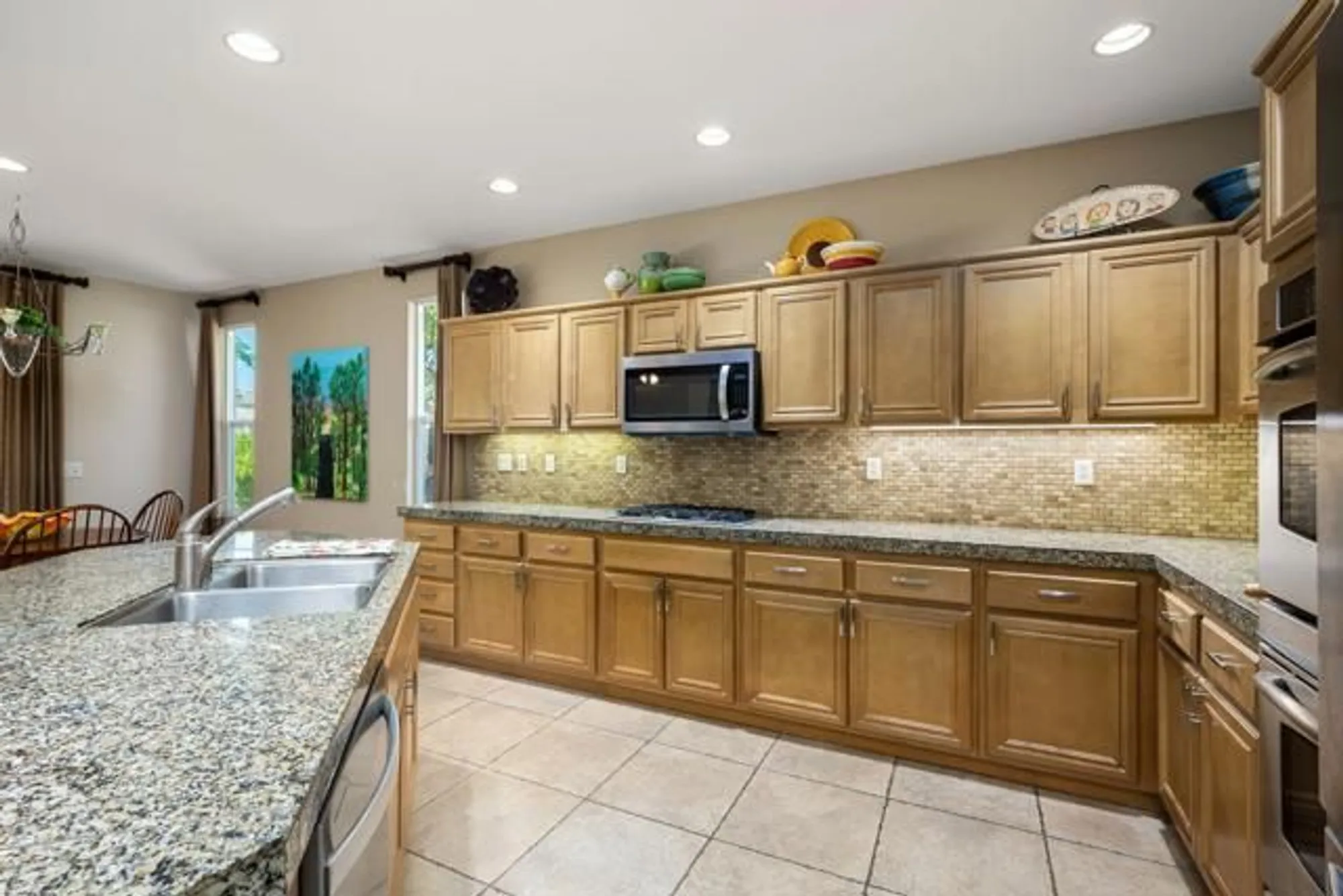 Property Slideshow image 21 of 48 | 60119 honeysuckle st, La Quinta, CA, 92253