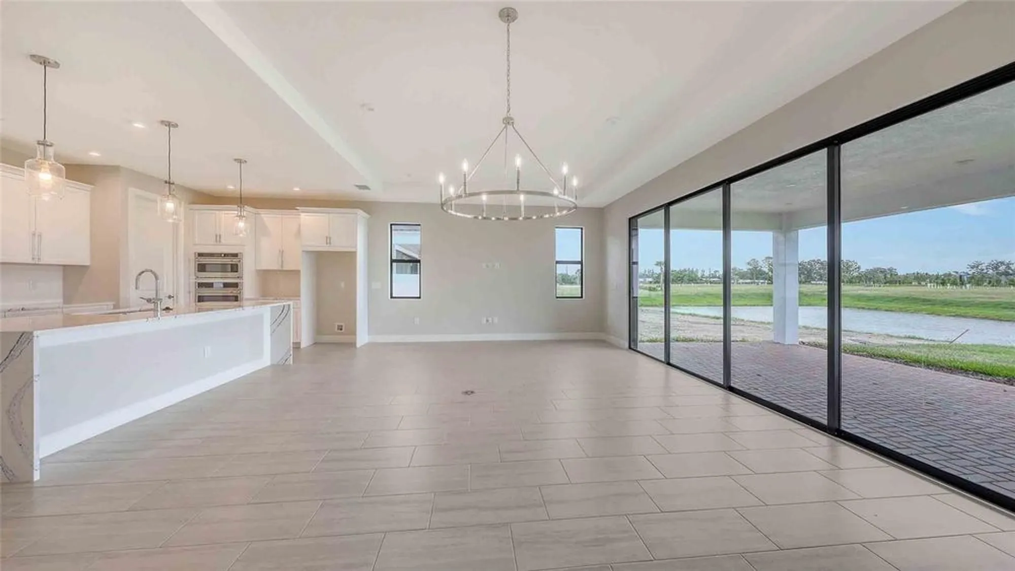 Property Slideshow image 23 of 44 | 14517 coastal woodland ln, Parrish, FL, 34219