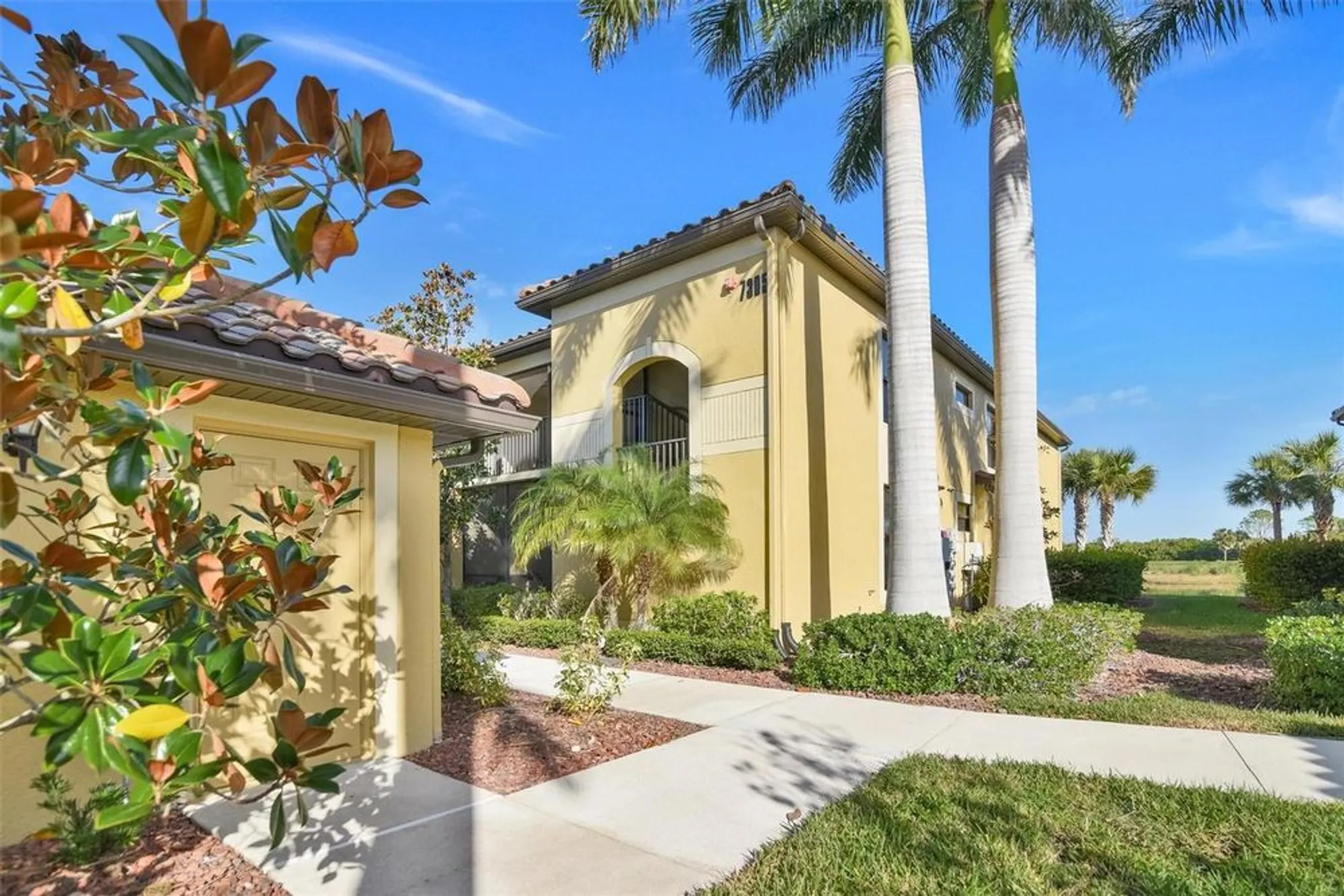 Property Slideshow image 38 of 58 | 7305 river hammock dr 204, Bradenton, FL, 34212