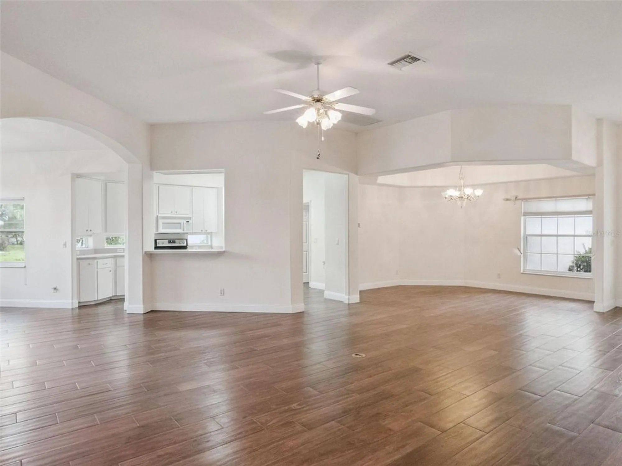 Property Slideshow image 11 of 63 | 4700 st andrews arc, Leesburg, FL, 34748