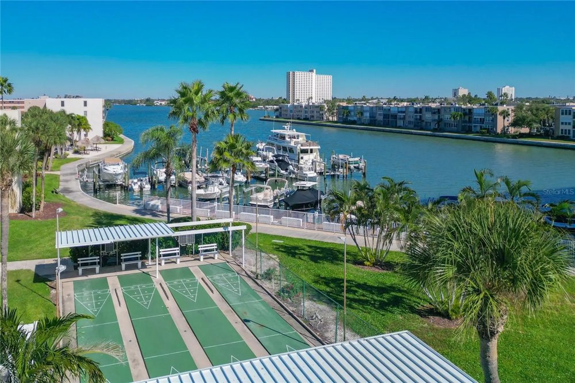 Property Slideshow image 40 of 45 | 7425 bay island dr 108, South Pasadena, FL, 33707