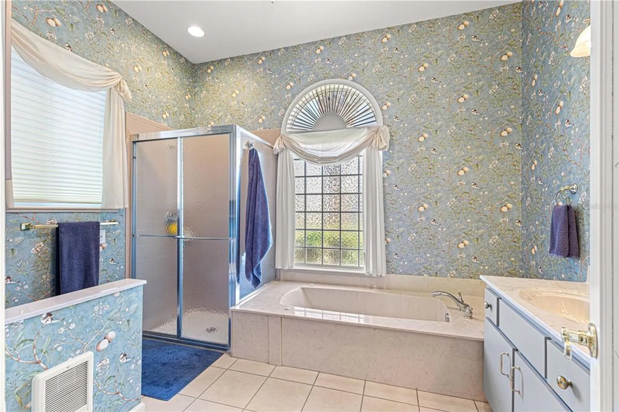 Property Slideshow image 9 of 46 | 2310 nw 59th ave, Ocala, FL, 34482
