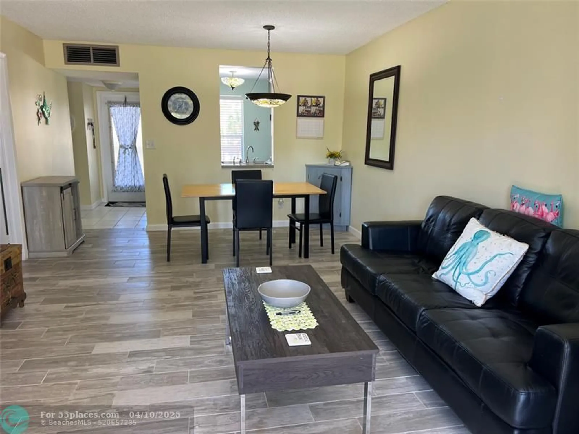 Property Slideshow image 5 of 36 | 5750 nw 64th ave 208, Tamarac, FL, 33319